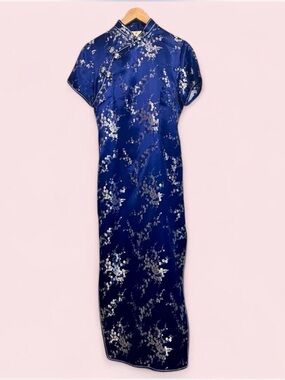 🌸Vintage 90’s Chinese Qipao Maxi Dress by Splendid China🌸
